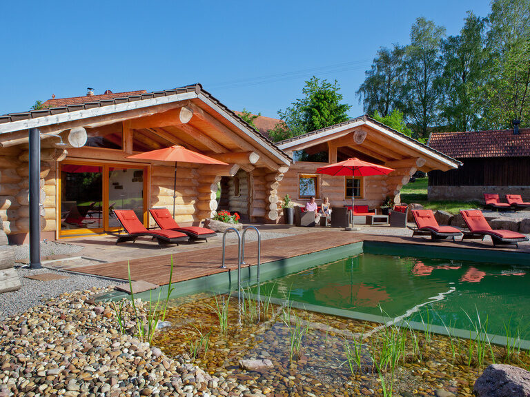 Blockhäuser mit Sauna und Massage