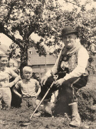 Familie Sackmann Geschichtsbild