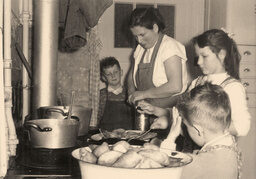 Familie Sackmann Geschichtsbild