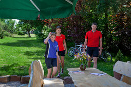 Vorfreude auf das kalte Bier nach Biketour