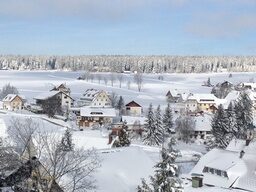 Blick über Besenfeld im Winter