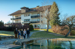 Familie Sackmann Naturschwimmteich
